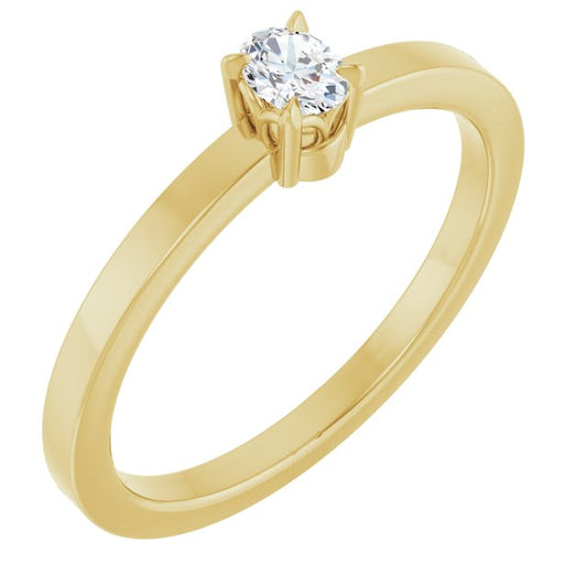 14K Yellow 1/6 CT Lab-Grown Diamond Ring